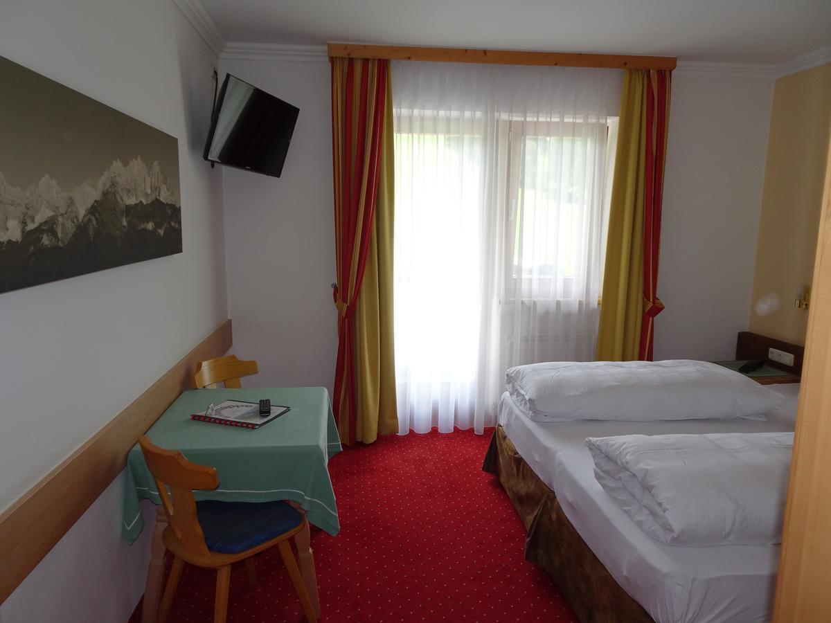 Alpenhotel Landhaus Kuechl เคิร์ชแบร์ก อิน ทิโรล ภายนอก รูปภาพ